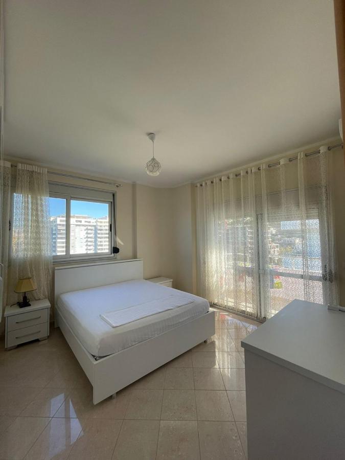 Anisa Vlorë Extérieur photo
